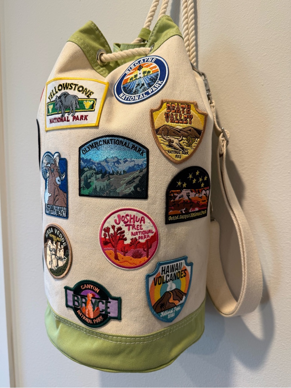 ✨One of a Kind✨ L.L. Bean RARE Vintage duffle Tote Bag National Park Patches - Picture 7 of 7
